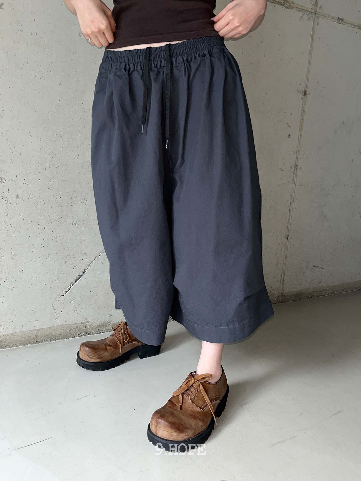 Pie Faded Pin Bermuda