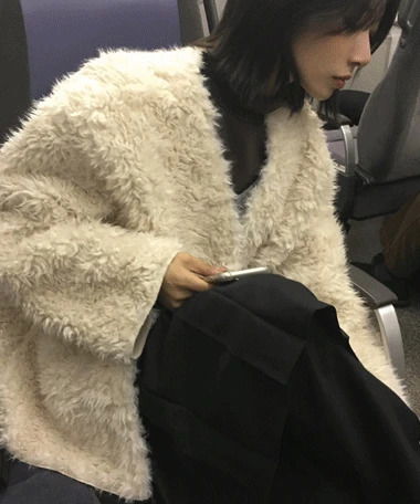 Darls Nokara Fur Half Coat