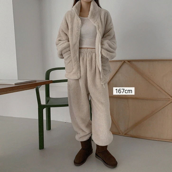 Bodul Wool High Neck Zip-Up & Banding Jogger Pants 套裝