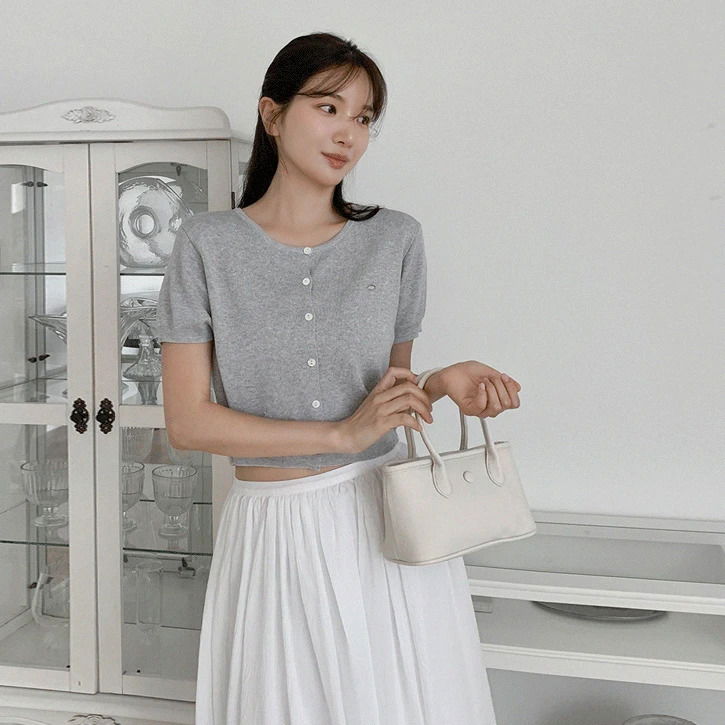 Perm#Mini pendant short sleeve cardigan