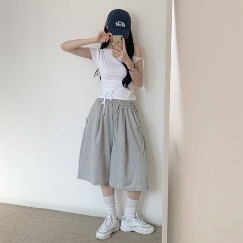 Bermuda shorts again