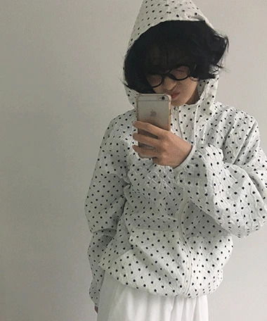 미야케 루즈핏 엠보 도트 바람막이 점퍼