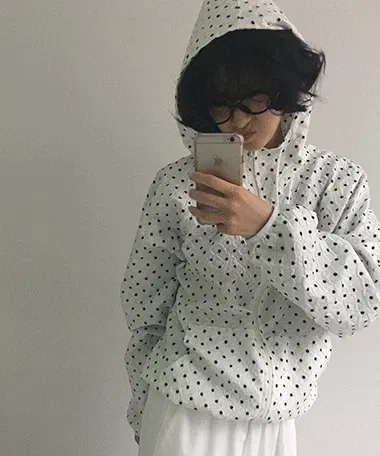 미야케 루즈핏 엠보 도트 바람막이 점퍼