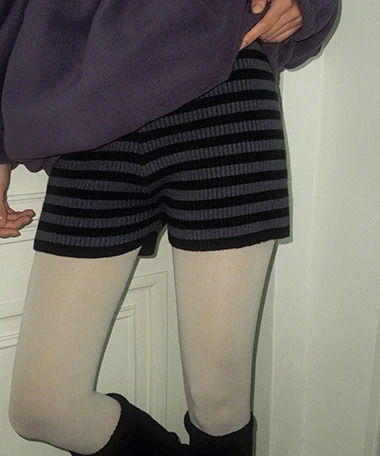 Magican Stripe Knitwear Shorts