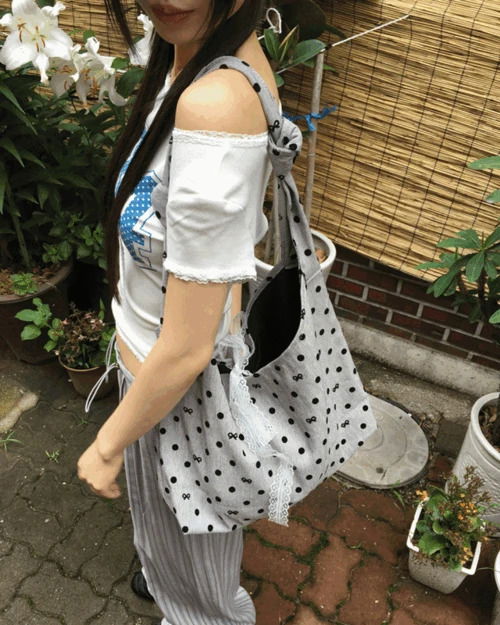ショルダーバッグ
