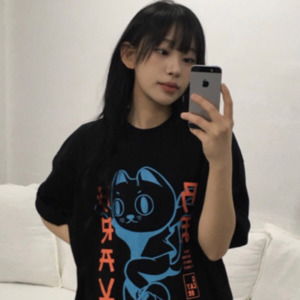 短袖上衣