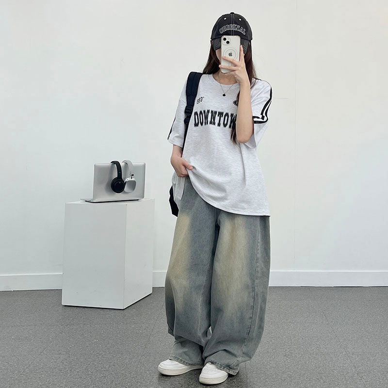 반팔 티셔츠 모델 착용 이미지-S1L13