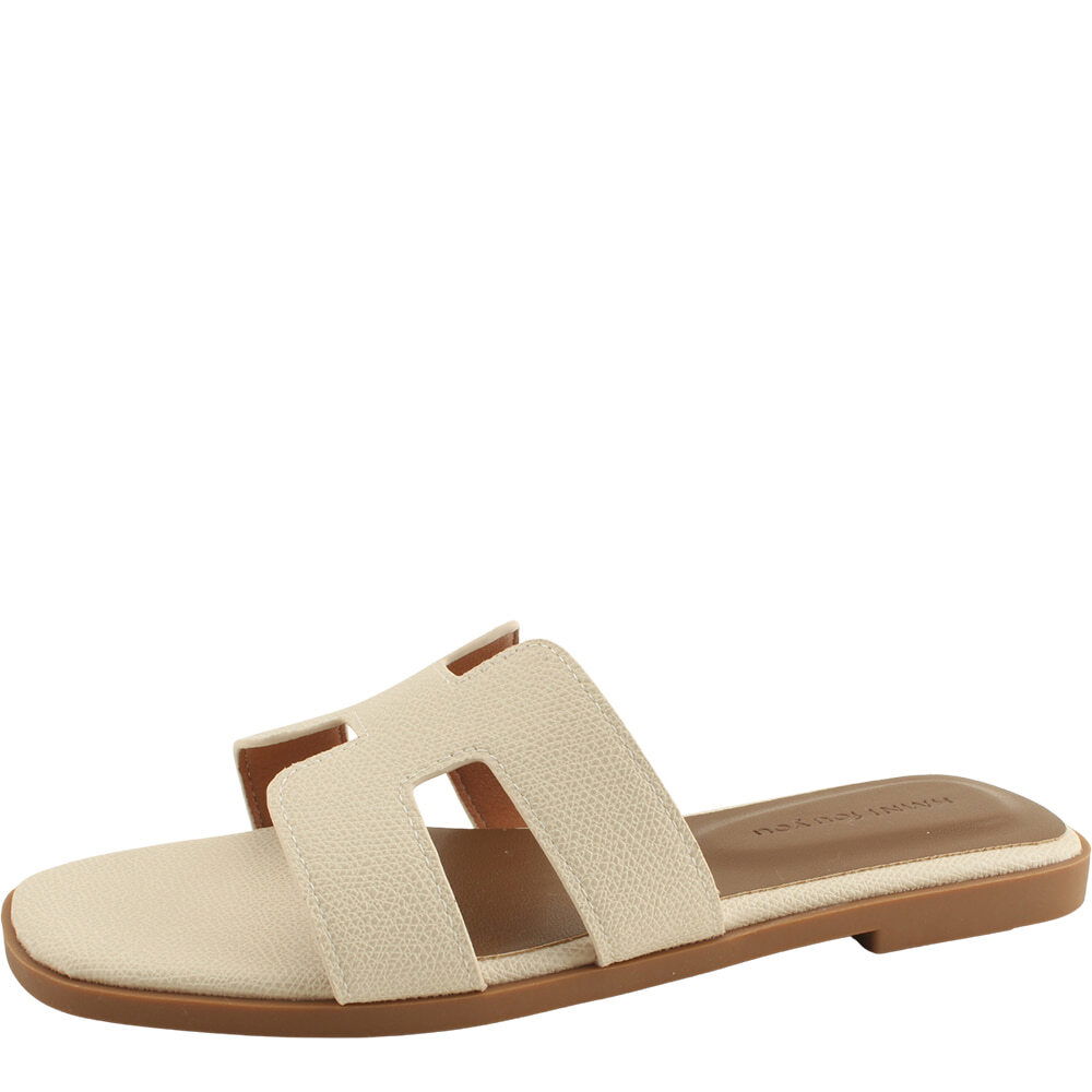 Modern Vampy Flat Mule Slippers Beige