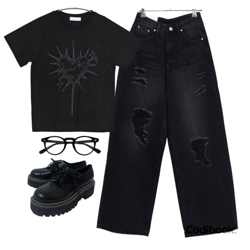 wonderwonder 쿠아 라운드 뿔테 투명 안경,anyonemore 옥스포드 스티치 통굽 로퍼,EEZEE Heart Horn Printed Short Sleeve T-Shirt TS038등을 매치한 코디