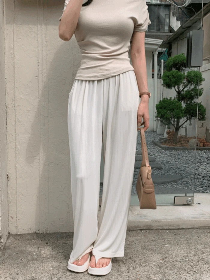 wide-leg-pants