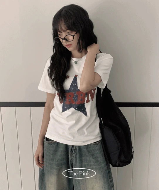 Cora Loose-fit crack vintage print short sleeve tee