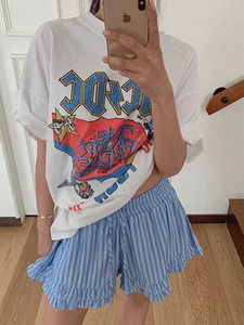 스트라이프 프릴 쇼츠