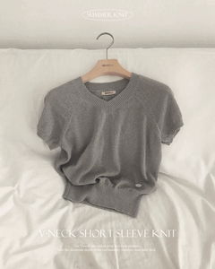 New of Cap Sleeve V-Neck Short Sleeve Knit