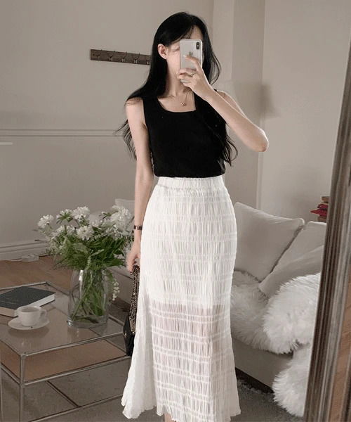 pleated-skirt