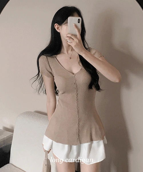 Darling V Long Sleeve Cardigan 开襟衫