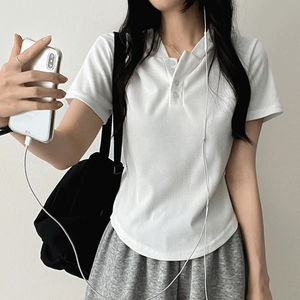 polo-shirt