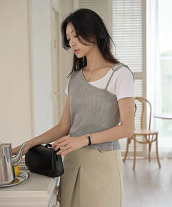 Bentodi Unbalanced Punching Strap Knit Sleeveless