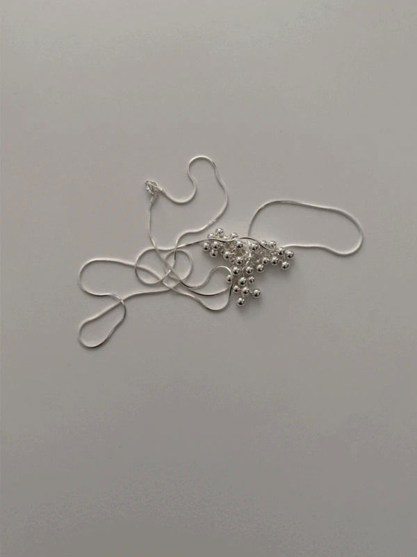 Burberry Drop Layered Necklace 项链