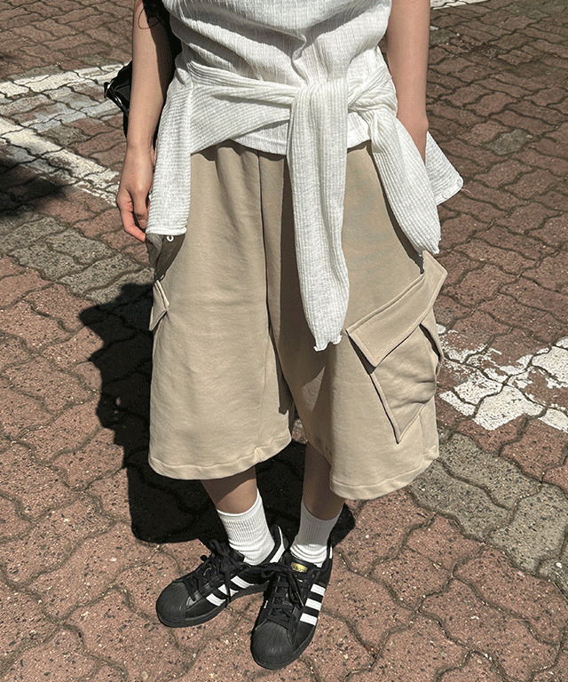 オメガカーペンターカーゴバミューダパンツ