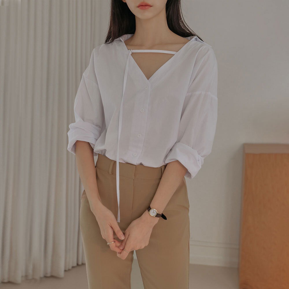 Mundeli Cotton Roll Up Neck Strap Shirt