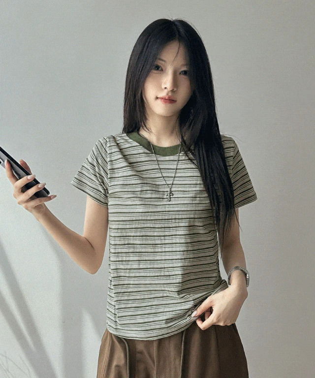 오레오 빈티지 스트라이프 배색 라운드넥 반팔티