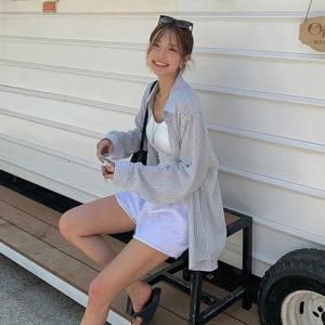 衬衫