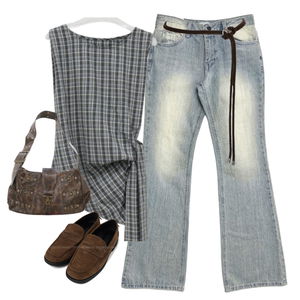 jeans,sleeveless,loafers 코디