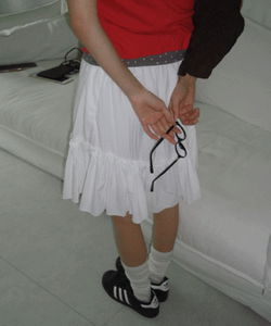 荷葉邊褶皺綁帶白色中長裙