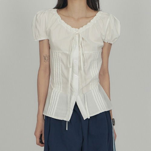 Back Ribbon Puff Pintuck Short Sleeve Blouse SH018