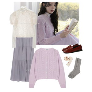 Feminine,Flats,Photo,Girly,Socks,style,kpop,contest,wonyoung 코디