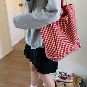 肩背包