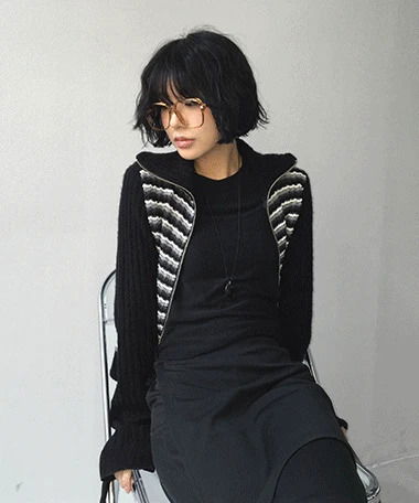 Adore Vintage Turtle Two Way Knitwear Zip-up