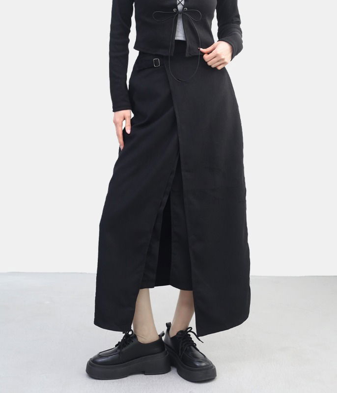 Leon Double Front Team Skirt