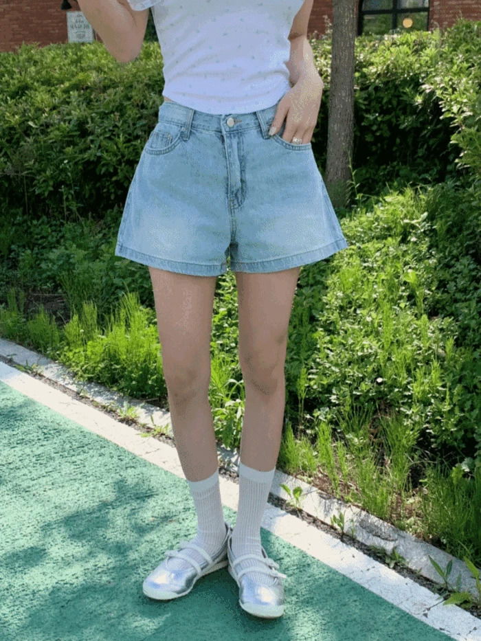 denim-shorts