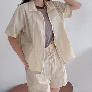 衬衫