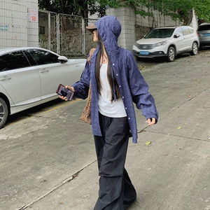連帽上衣