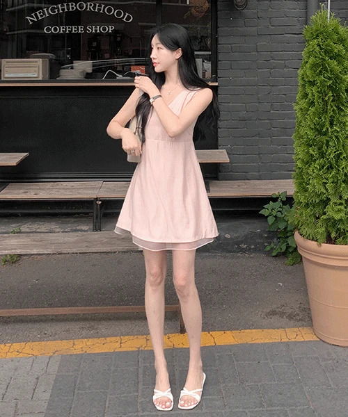 吊带真丝裙