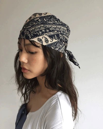 bucket-hat