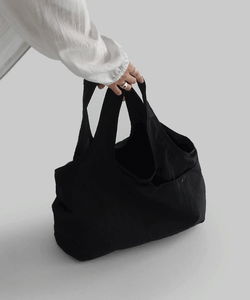 Toyen Daily Shoulder Bag