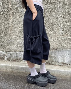 Movic Banding Pintuck Cargo Bermuda Pants