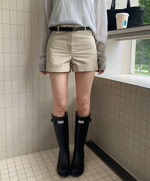 卡其褲