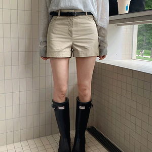 卡其褲