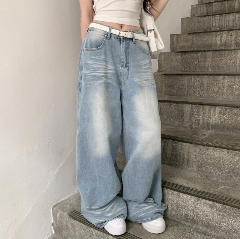 반팔 티셔츠 모델 착용 이미지-S1L6