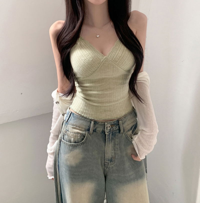 민소매 모델 착용 이미지-S1L39