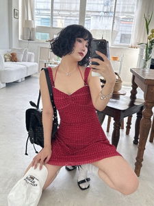 ︎ONLY VIVIC ︎LAZY DOT MINI DRESS