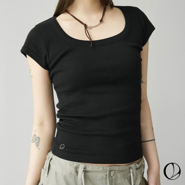 ハイビスクエア半袖Tシャツ (人気商品配送遅延)
