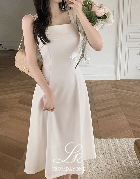 Made) Reason Square Neck Sleeveless Long Dress