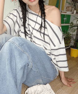條紋不對稱單肩寬鬆短袖T恤