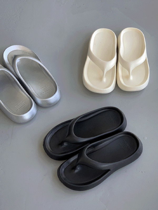 素色夾趾人字拖鞋