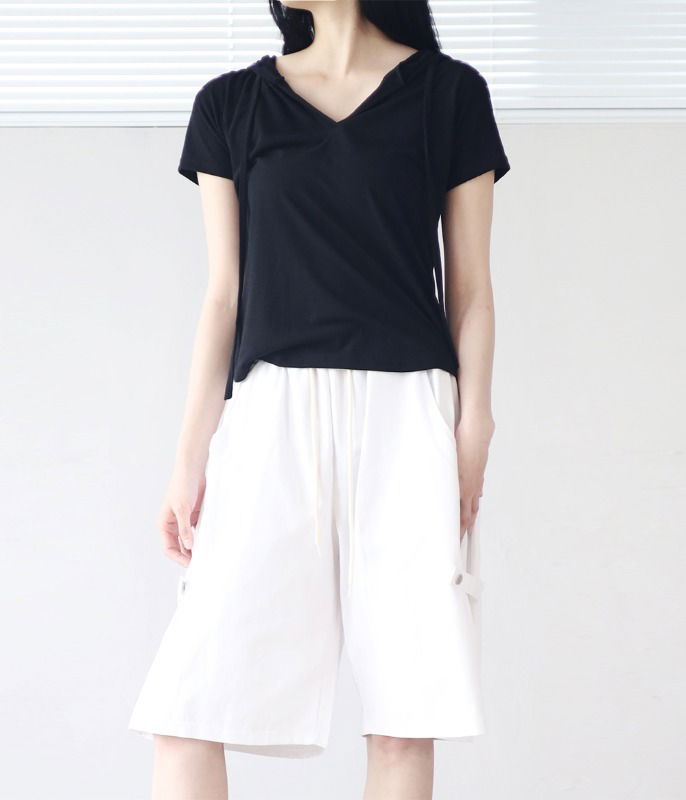 Jooah V- V-Neck Short Sleeve T-shirt
